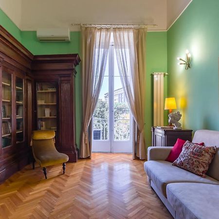 Appartamento A Piazza Cavour By Wonderful Italy نابولي المظهر الخارجي الصورة